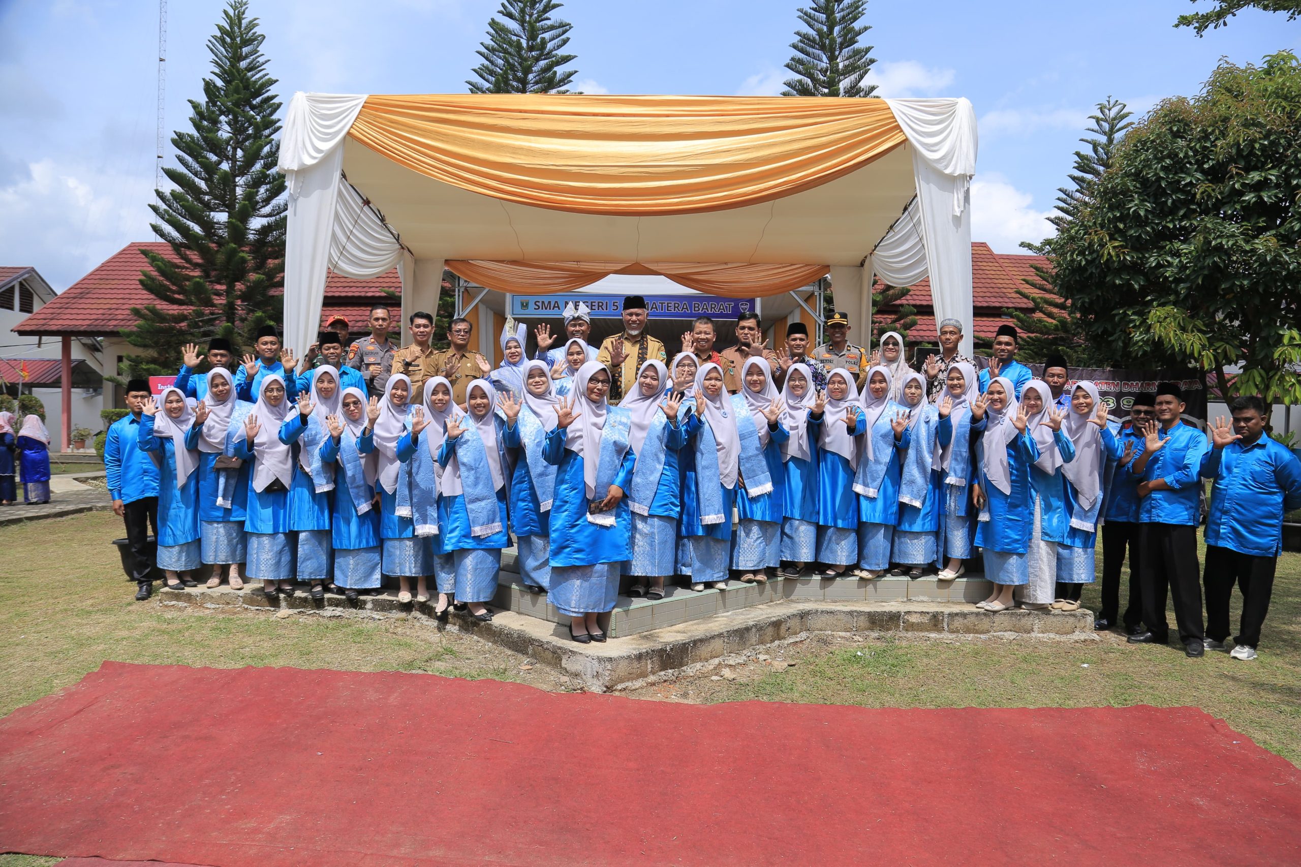 Foto Bersama Gubernur